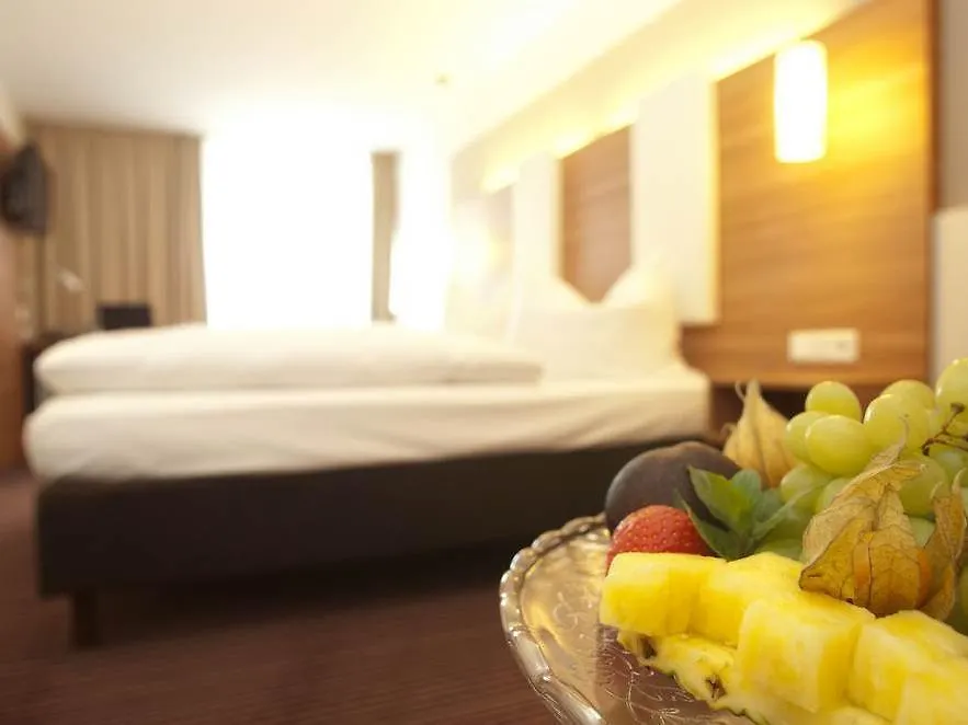 Hotel Cristal Munich 4*,  Germany