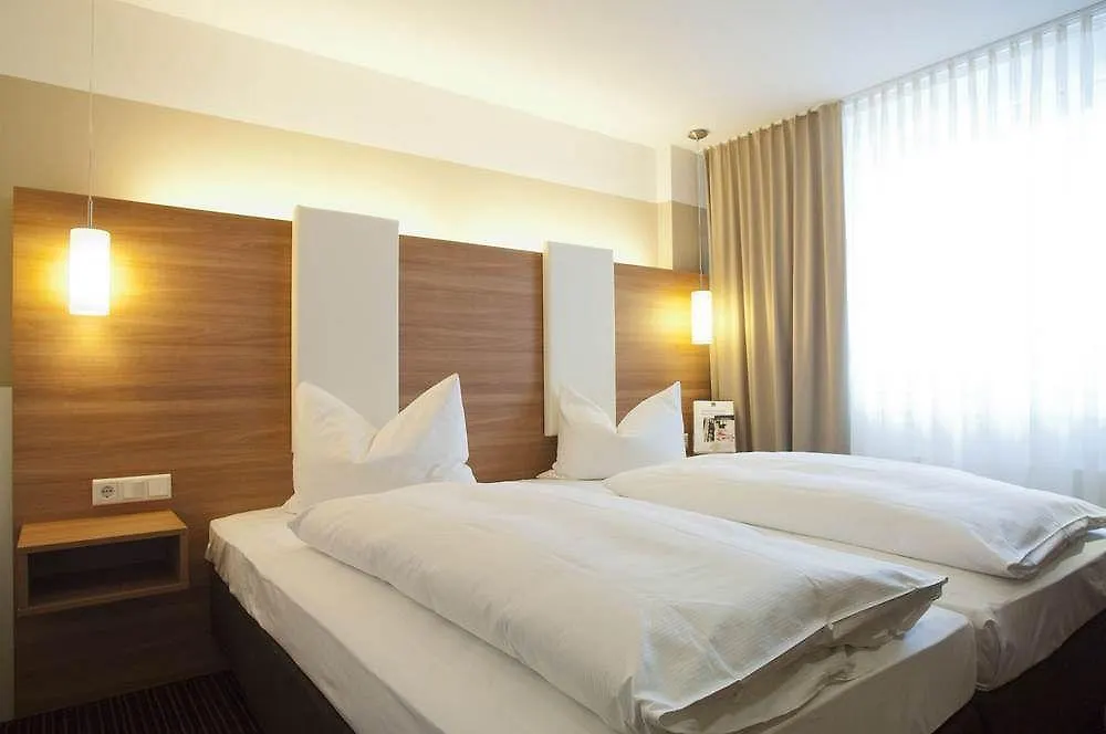 ****  Hotel Cristal Munich Germany
