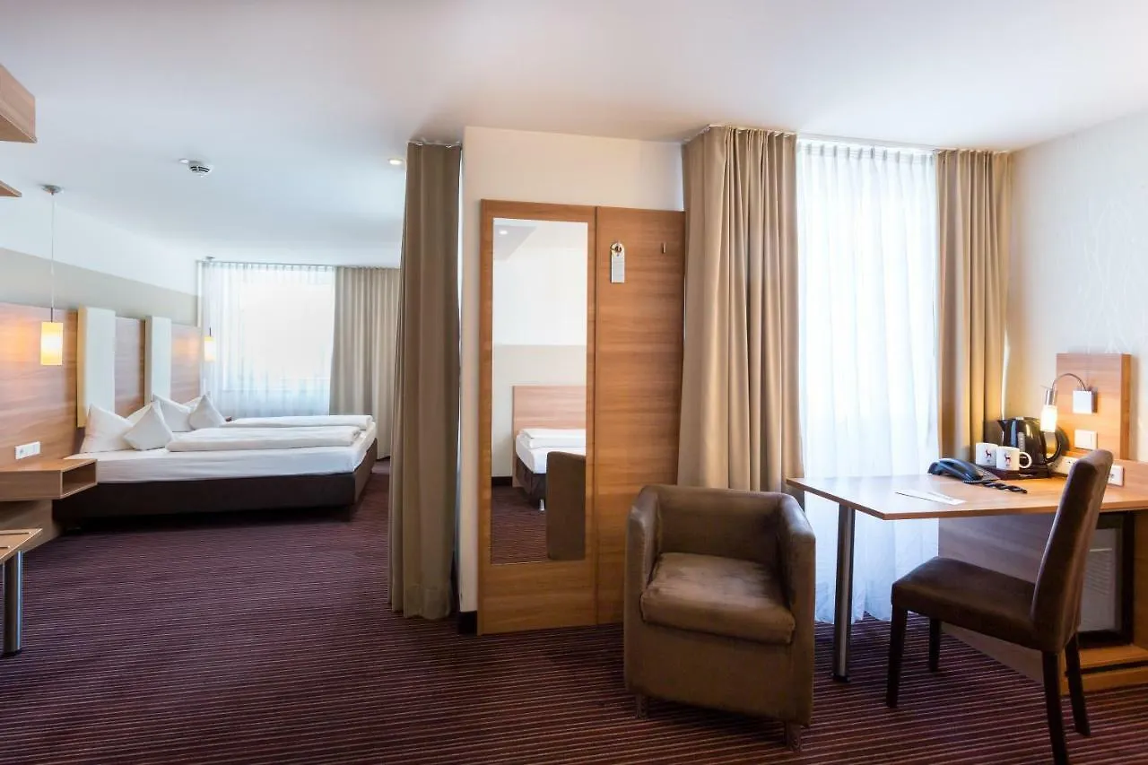 Hotel Cristal Munich
